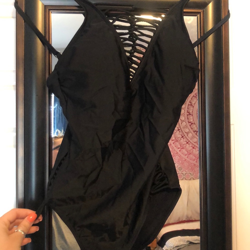 Bathing suit